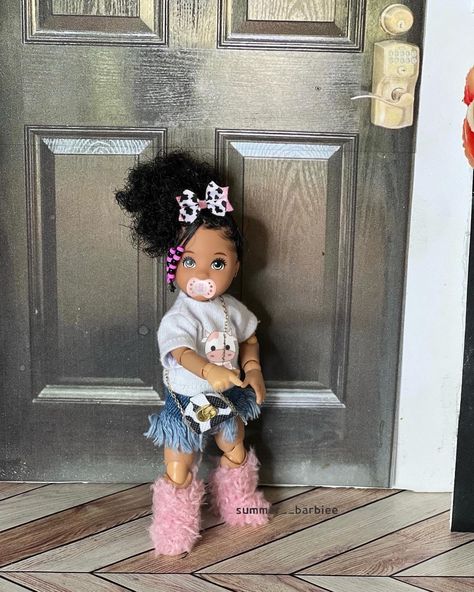 Black Barbie Doll, Barbie Camper, Barbie Happy Family, Barbie Diy Accessories, Tropical Retreat, Barbie Dollhouse, Barbie Kids, Animated Pictures, Baby Barbie