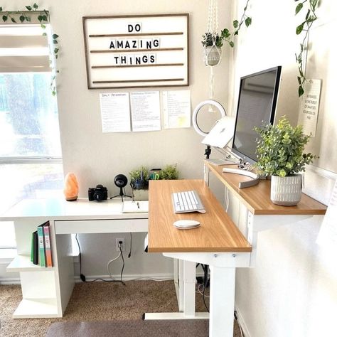 Bedroom Office Combo, Wfh Office, Moving Ideas, Project Room, Guest Bedroom/office, Standing Desk Office, Home Office Layout, House Moving, Cozy Home Office