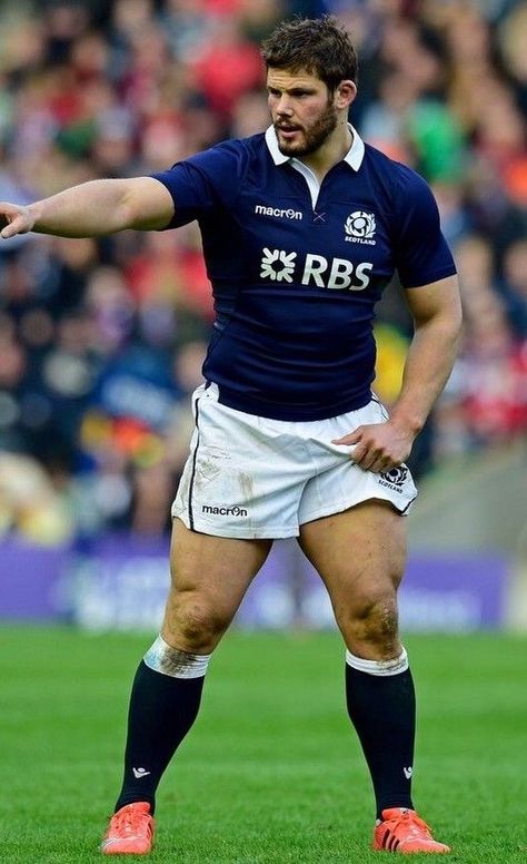 Scottish Rugby, Hot Rugby Players, Rugby Boys, Men Sport Pants, Rugby Men, Hard Men, Rugby Union, Rugby Players, Rugby League