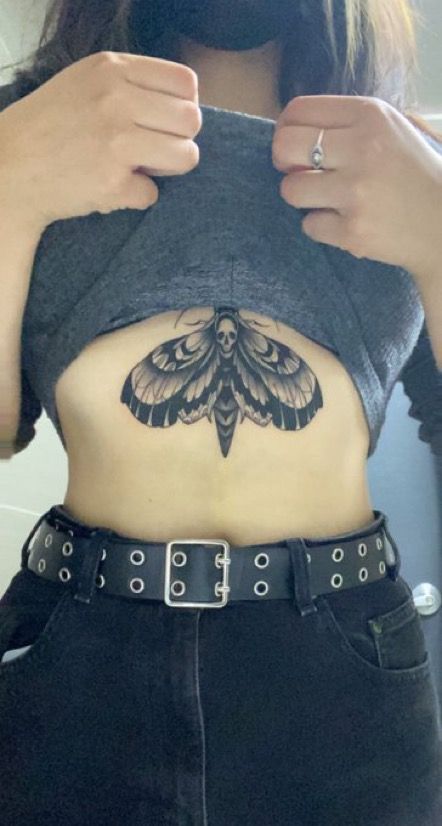 Moth On Stomach Tattoo, Witchy Tattoo Ideas Thigh, Moth Stomach Tattoos Women, Moth Tattoo Ideas For Women, Sternum Moth Tattoo Women, Upper Belly Tattoo, Moth Tattoo Underbust, Moth Tattoo On Chest, Moth Stick And Poke