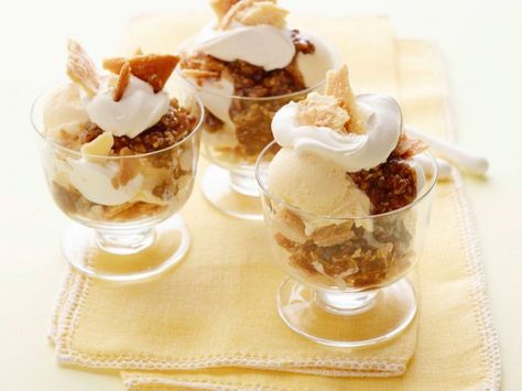 Pecan Pie Parfait : Recipes : Cooking Channel Summer Comfort Food, Kinds Of Pie, Parfait Desserts, Yummy Deserts, Ambitious Kitchen, Parfait Recipes, Winter Dishes, Cheesy Casserole, French Dessert