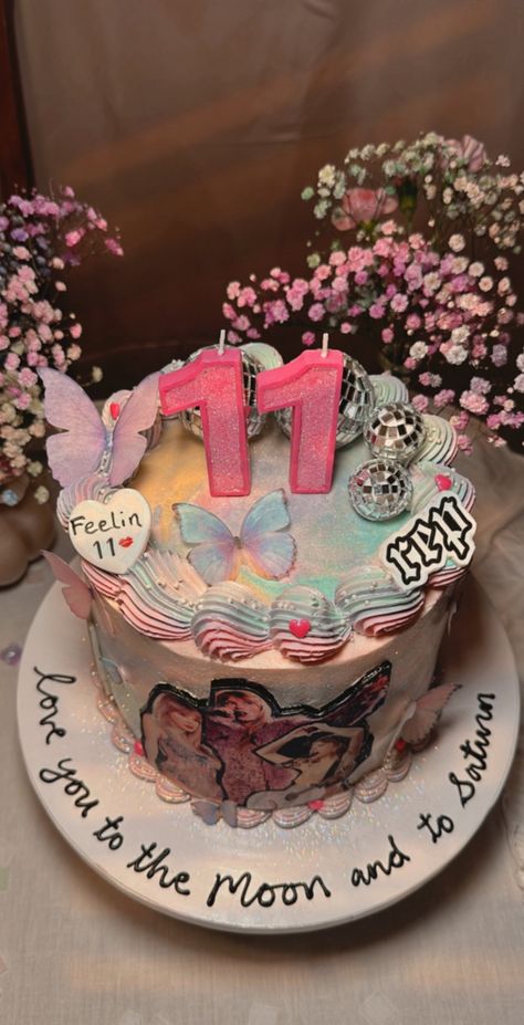 Lover Taylor Swift Birthday Cake, Taylor Swift Cake Ideas, Taylor Swift Cake Ideas Birthday, Taylor Swift Cupcakes, Taylor Swith, Taylor Swift Cake, Swift Party, Taylor Swift Party, Taylor Swift Birthday