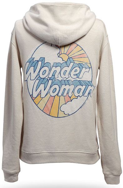 Wonder Woman Retro Hoodie Superhero Hoodies, Nightwing Batman, Superhero Shirts, Woman Hoodie, Gotham Batman, Wonder Woman Movie, Greg Capullo, Geek Clothes, Female Superhero