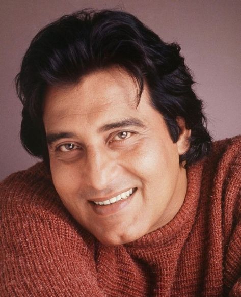 Raaj Kumar, Old Bollywood Actress, Amar Akbar Anthony, Vinod Khanna, Randhir Kapoor, Shashi Kapoor, Jassi Gill, Film Man, Shabana Azmi