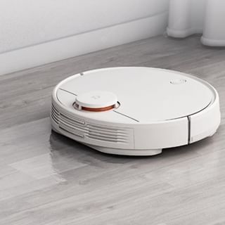 Gearbest Official Account (@gearbest) • Instagram photos and videos Zone Cleaning, Roomba Vacuum, Dimensional Tile, College Room Decor, Robot Cleaner, Cleaning Robot, College Room, Room Partition, White China