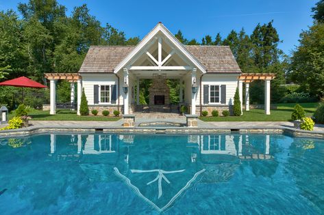 Detached Pool House — Martin J. Cappelletti Custom Builders, INc Pool House Interior Design, Pool House Layout, Farmhouse Pool House, Interior Design Beach House, Pool House Interior, Interior Design Beach, Garage Pool House, Outdoor Pool House, Small Pool Houses