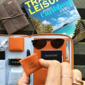 MM Travel Essentials - The Tig Meghan Markle Travel, The Tig Meghan Markle, Meghan Markle Instagram, Estilo Meghan Markle, Donna Paulsen, Delete Instagram, The Tig, Best Instagram Photos, Leather Bound Journal