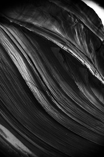 black art Black Paint Texture, Black Waves, La Brea, Black Painting, Black Texture, Texture Inspiration, Dark Material, Black And White Photograph, Black Textures