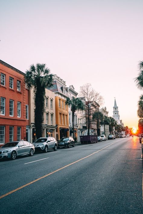 Charleston Photography, South Carolina Travel, Dinner Reception, College Of Charleston, Charleston Travel, Florida Girl, Folly Beach, Eat And Drink, Celebrity Travel