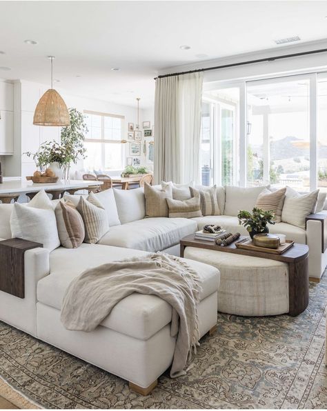 Coastal Neutral Living Room, Transitional Coastal Living Room, Warm Coastal Living Room, Cream Sectional Living Room, Cream Sectional Living Room Decor, White Sectional Living Room, California Coastal Living Room, Coastal Interior Design Style, Coastal Casual Living Room