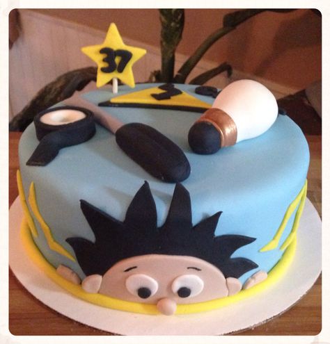 Electrician themed Cake!! SaSa Sweet Delights!! Bob The Builder Cake, Builder Cake, Divorce Cake, Novelty Birthday Cakes, 50th Cake, 85th Birthday, Kids Themed Birthday Parties, Science Party, Sweet Delights