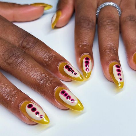 Instagram • Chats Hippie Nails, Punk Nails, Shoe Nails, Dope Nail Designs, Nails Only, Minimalist Nails, Fire Nails, Funky Nails, Dope Nails