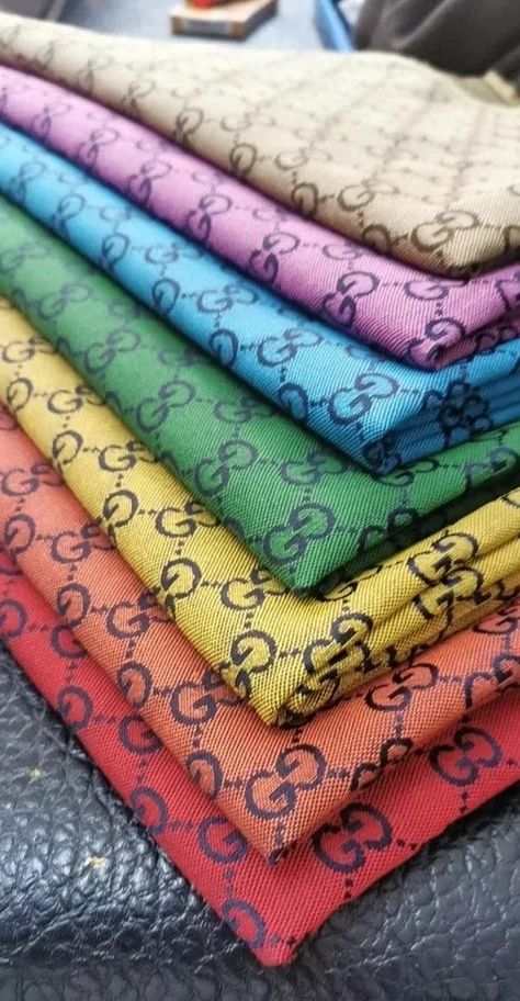 Gucci Fabric, Bicycle Decor, Luxury Jacket, Gucci Style, Upholstery Diy, Gucci Designer, Gucci Fashion, Small Business Ideas, Jacquard Fabric