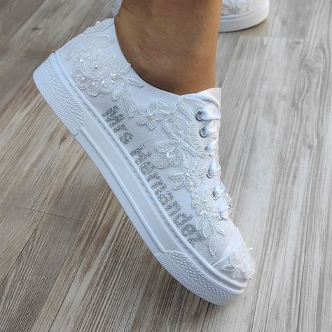 Wedding Tennis Shoes, Wedding Sneakers For Bride, Bride Sneakers, Wedding Shoes Sneakers, Date Shoes, Special Shoes, Bridal Sneakers, Ivory Bridal Shoes, Wedding Sneakers