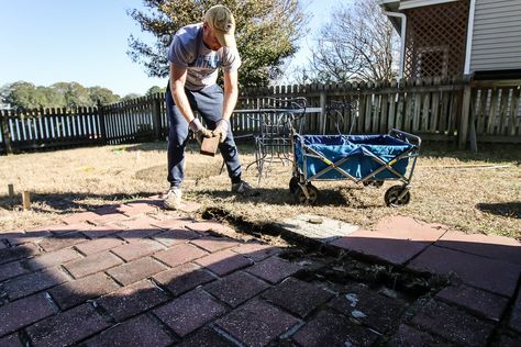 How to remove an old damaged patio to prepare to lay a new patio or deck - Charleston Crafted Backyard Design Plans, Red Brick Pavers, Huge Backyard, How To Patch Drywall, Pavers Backyard, Building Raised Garden Beds, Raised Planter Beds, Patio Pavers, Stone Pathway