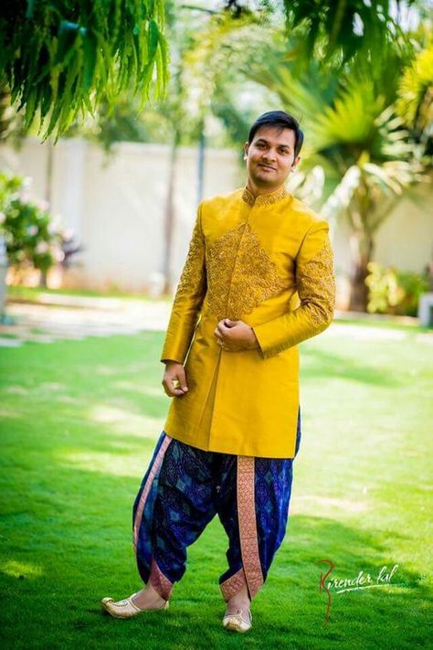 Bridegroom Outfits, Mens Indian Wear, Boys Kurta Design, Wedding Kurta For Men, Kids Dress Boys, Groom Dress Men, Indian Groom Wear, Wedding Dresses Men Indian, Kids Dress Collection