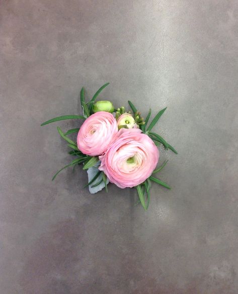 Pink ranunculus corsage by Nancy at Belton Hyvee. Pink Ranunculus Boutonniere, Unique Prom Corsage Ideas, Light Pink Corsage, Ranunculus Corsage, Pink Wrist Corsage, Ranunculus Bulbs, Corsage Diy, Diy Wrist Corsage, Pink Corsage