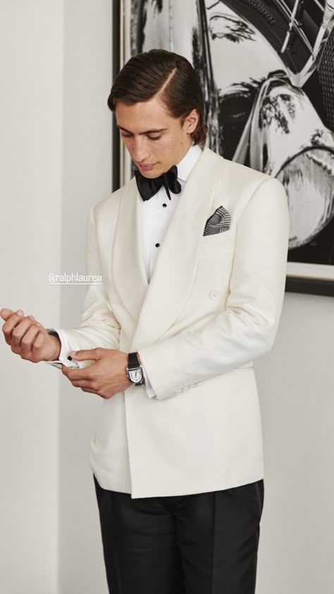 White Tie Wedding, Tuxedo Ideas, Wedding Suits Men Black, White Wedding Suit, Groom And Groomsmen Suits, Red Lace Prom Dress, Suits Groom, Stylish Mens Suits, Wedding Tux