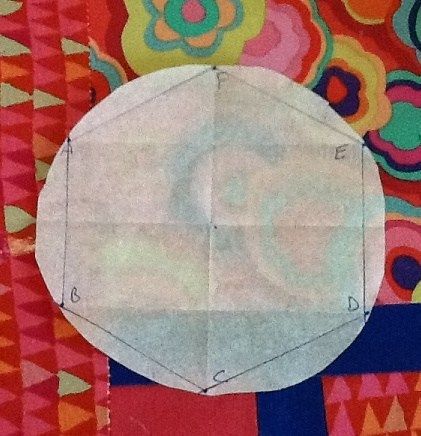 Hexagon Pattern, Draw it in any Size - SewWhatYvette Crafts Step By Step, Draw A Hexagon, Hexie Patterns, Scraps Of Fabric, Row Quilt, Primitive Quilts, Quilting Designs Patterns, Quilt Retreat, Potholder Patterns