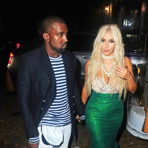 Sea Captain and Mermaid More Kimye couples costumes to copy (say that five times fast): Their nautical take on a sea captain and a mermaid. Kardashian Halloween Costume, Kim Kardashian Halloween, Celebrity Couple Costumes, Adult Mermaid Costume, Kanye West Outfits, Diy Couples Costumes, Halloween Parejas, Best Celebrity Halloween Costumes, Halloween Couples