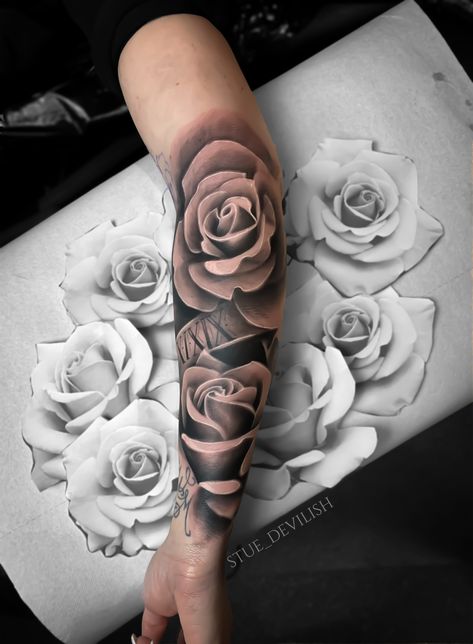 Rose On Elbow Tattoo, Rose Sleeve Tattoo Women, 3 Roses Tattoo Design, White Roses Tattoo, Rose Tattoo Realistic, Arm Rose Tattoo, Realism Rose Tattoo, English Rose Tattoo, Rose Tattoo Arm