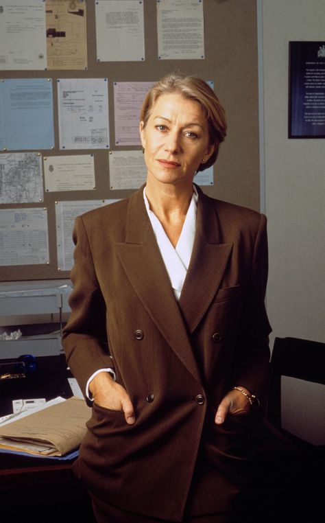 Helen Mirren.. Tv Detectives, Female Detective, Annie Hall, Candice Bergen, Elisabeth Moss, British Women, Helen Mirren, Great Tv Shows, The Secret Book