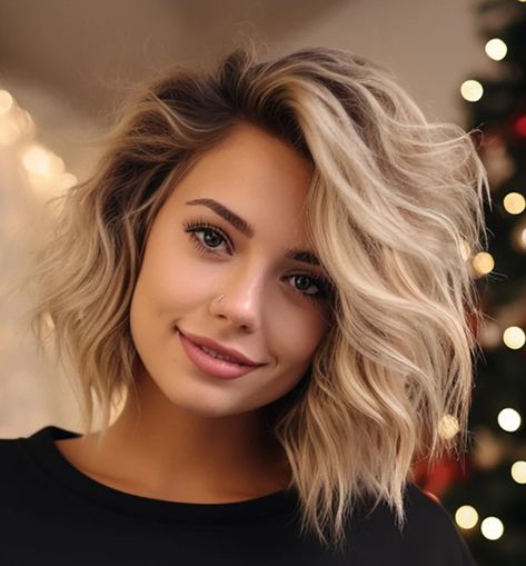 Blonde Hair Color Inspiration, Mid Length Hair 2024 Trends, Short Messy Bob Choppy Layers, Emilia Clarke Hair, Kelly Pickler, Kort Bob, Long To Short Hair, Edgy Short Hair, Short Hairstyles For Thick Hair