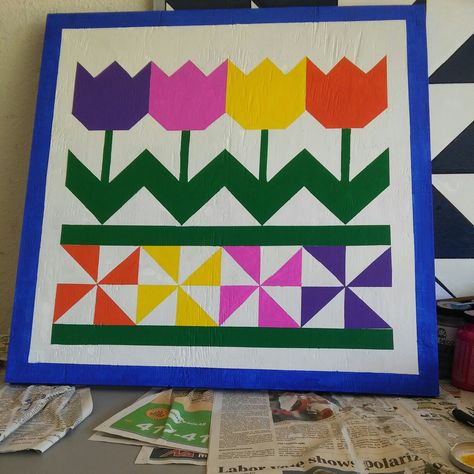 Tulip Barn Quilt Patterns, Easter Barn Quilts, Flower Barn Quilt, Tulip Quilt Block, Barn Quilt Painting, Jamdani Motifs, Painted Quilts, Quilt Painting, Quilt Boards