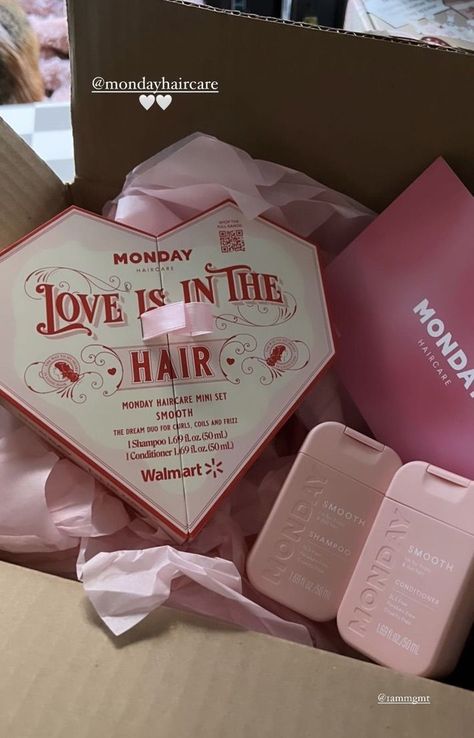 Pr Kit, Press Kit, Packaging Design Inspiration, Pink Aesthetic, Maquillaje De Ojos, Beauty Skin, Girly Things, Beauty Health, Skin Care Routine