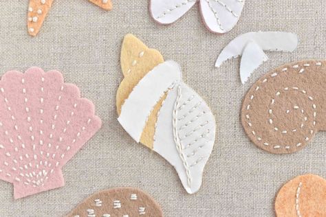 Free Seashell Applique and Embroidery Patterns Felt Seashells Pattern, Felt Sea Shells, Felt Seashells, Seashell Applique, Seashell Embroidery, Seashell Collection, Felt Toys Diy, Seashell Pattern, Sea Shells Diy