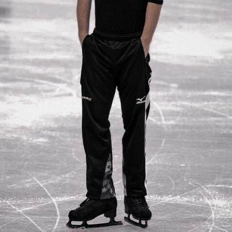 Skate Boy Aesthetic, Ivan Lukov, Skater Guy, Lukov With Love, From Lukov With Love, Skate Boy, Marauders Dr, Muka Lelaki, Male Figure Skaters