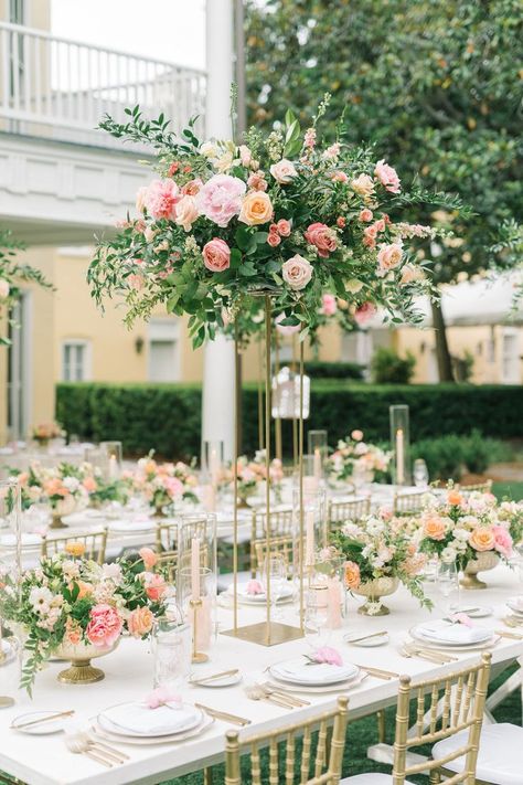 Rectangle Wedding Tables, Winery Wedding Decorations, Pink Table Decorations, Tall Flower Arrangements, Reception Table Centerpieces, Tall Floral Arrangements, Peach Wedding Flowers, Large Centerpiece, Centerpieces Wedding