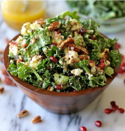 Kale Salad with Meyer Lemon Vinaigrette by Damn Delicious — BonBon Break Meyer Lemon Vinaigrette, Monday Dinner, Meatless Monday Dinner, Salad Kale, Power Salad, Resep Smoothie, Resep Salad, Lemon Vinaigrette, Munnar