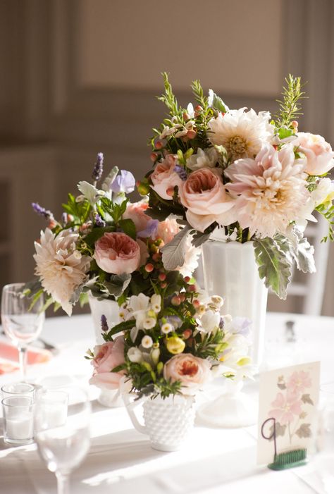 Milk Glass Centerpiece, Milk Glass Wedding, Diy Rose, Connecticut Wedding, Peach Roses, Deco Floral, Centerpiece Ideas, Wedding Centerpiece, Center Pieces