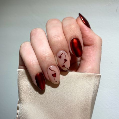 Queen Of Hearts Inspired Nails, Queen Of Hearts Nails, Quince Nails, Halloween Acrylic Nails, Nails Desing, Disney Nails, Halloween Inspo, Heart Nails, Valentines Nails