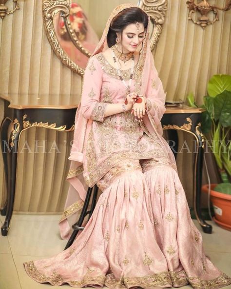 Nikkah Outfit, Shadi Dress, Gharara Designs, Nikkah Dress, Bridal Dresses Pakistan, Bridal Photoshoot, Pakistani Wedding Dresses, Bridal Dress Design, Engagement Dresses