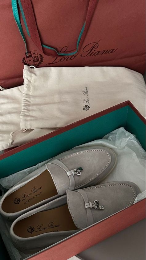 Loro Piana Summer Walk Outfit Women, Loro Piana Loafers, Loro Piana Summer Charms, Old Money Brands, Country Housewife, Loro Piana Shoes, Suede Shoes Men, Loro Piana Men, Shopping Shoes