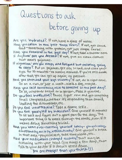 5 Minutes Journal, So Exhausted, Yip Yip, Self Care Bullet Journal, Writing Therapy, Vie Motivation, Health Journal, Get My Life Together, Journal Writing Prompts