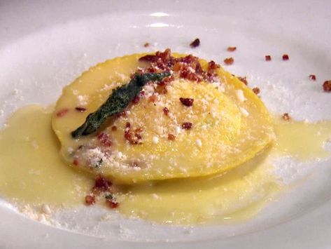 Raviolo al Uovo recipe from Anne Burrell via Food Network. Ravioli stuffed with ricotta and a soft egg yolk. Anne Burrell, Valentines Dinner, Worst Cooks, Recipe Pasta, Pasta Roller, Mario Batali, Pasta Machine, Food Favorites, Supper Club