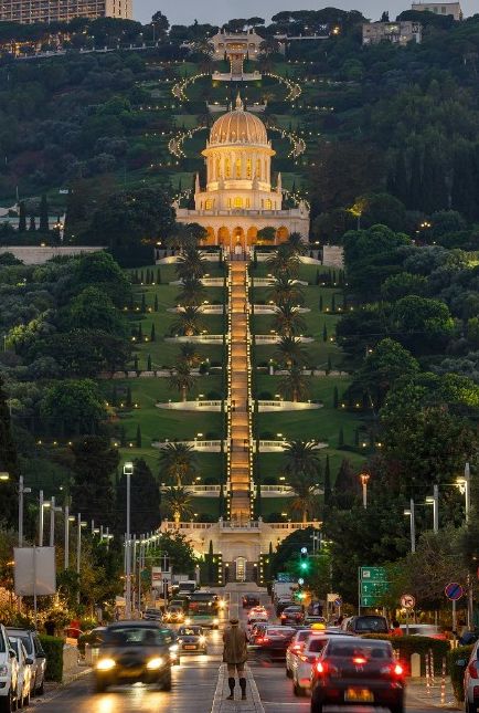 Bahai Gardens were  built around the mountain. Its back has a fame of "the hill of god" carmel foothills. Bahai Faith, Whole Earth, Bring Them Home, Best Places To Travel, Heaven On Earth, استوديو الصور, Travel Around The World, Summer Aesthetic, Travel Around