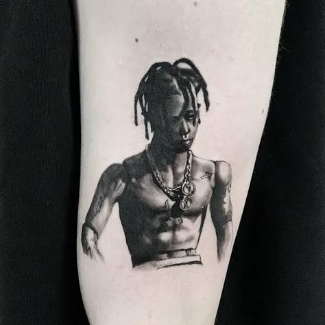 Travis Scott Tattoo Ideas, Travis Scott Tattoo, Scott Tattoo, Travis Scott Rodeo, Travis Scott Concert, Tattoo Mini, Black Art Tattoo, Custom Memorial, Memorial Tattoos