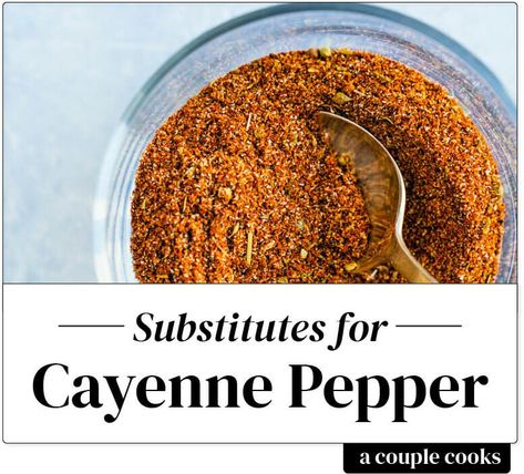 Don’t have cayenne, or realized you’re all out while you’re making a recipe? Here’s the best substitute for cayenne pepper in recipes. | ingredient substitutions | #cayenne #pepper #subsitute #substitution Spice Combos, Chili Powder Substitute, Chili Sides, Homemade Chili Powder, The Best Chili, Best Chili, Cooking Substitutions, Healthy Cook Books, Kitchen Measurements