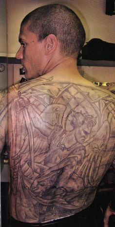 Micheal Scofield Tattoos, Prison Break 3, Wentworth Miller Prison Break, Leonard Snart, Celebrity Film, Michael Scofield, Dominic Purcell, Broken Love, Religious Tattoo