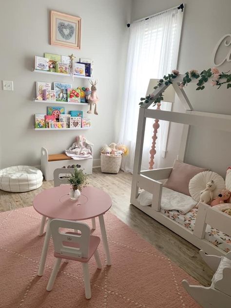 Pink Toddler Rooms, Kids Rooms Inspo, Toddler Bedroom Girl, Baby Room Organization, Toddler Girl Room, Kids Bedroom Inspiration, Toddler Room Decor