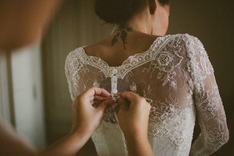 Brides With Tattoos, Wedding Prep, Bridal Photography, Bridal Hair Accessories, Wedding Bells, Future Wedding, Perfect Wedding, Beautiful Weddings, A Wedding