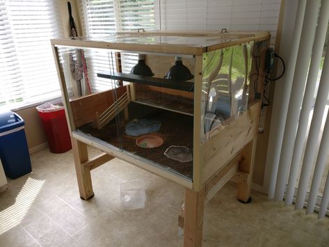 Two Story Tortoise Habitat | Tortoise Forum Tortoise Hideout Diy, Tortoise Enclosure Indoor, Tortoise Enclosure, Tortoise Habitat, Tortoise Care, Heat Mat, Types Of Animals, Second Story, House Layouts