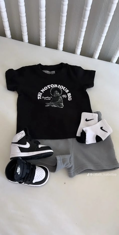 Baby Boy Fits, Baby Boy Outfits Swag, Baby Boy Swag, Baby Boy Clothes Newborn, Vintage Baby Clothes, Toddler Boy Fashion, Baby Fits