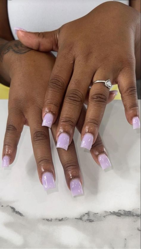 Short Nails Basic Color, Light Purple Nails Black Women, Lavender Nails Acrylic Short, Acrylic Overlay Nails Purple, Lavender Nails Black Women, Lavender Nails On Brown Skin, Lilac Nails Simple, Short Purple Acrylics, Milky Purple Acrylic Nails