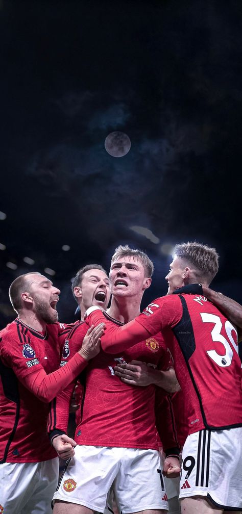 Soccer Poses, Man U, College Photography, Manchester United Team, Soccer Photography, Manchester United Wallpaper, Manchester United Fans, Manchester United Football Club, Manchester United Football