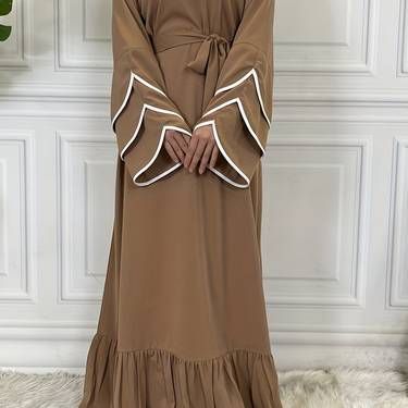 Mode Abayas, Arabic Dress, Dubai Style, Dress Muslim, Mode Abaya, Muslim Women Hijab, Muslim Outfits, Muslim Dress, Abaya Designs